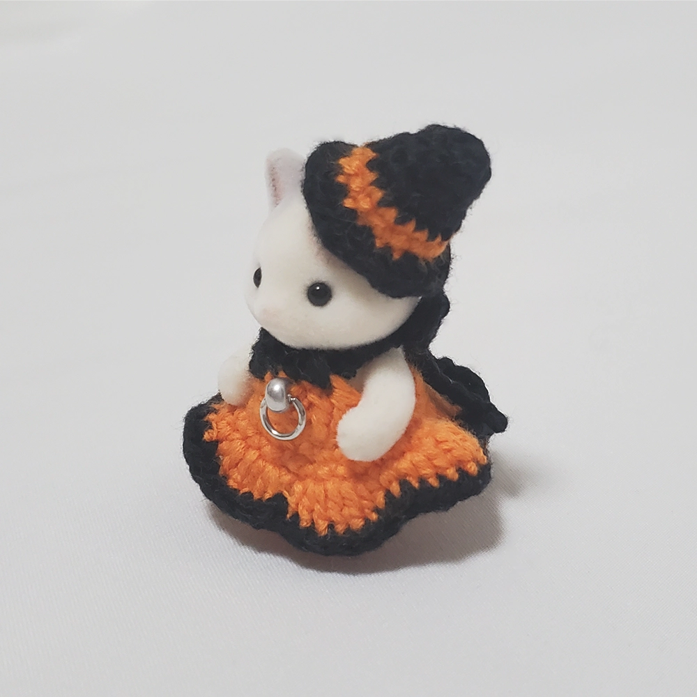 ちいさな魔女のハロウィンセットの右側の写真
